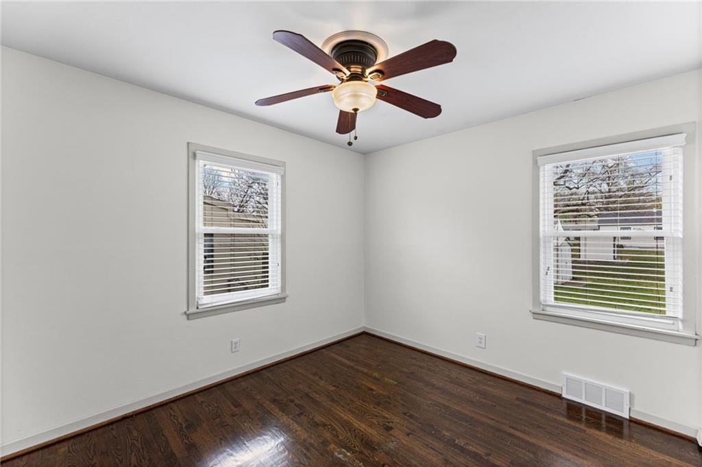6419 W 72nd Street — photo 11