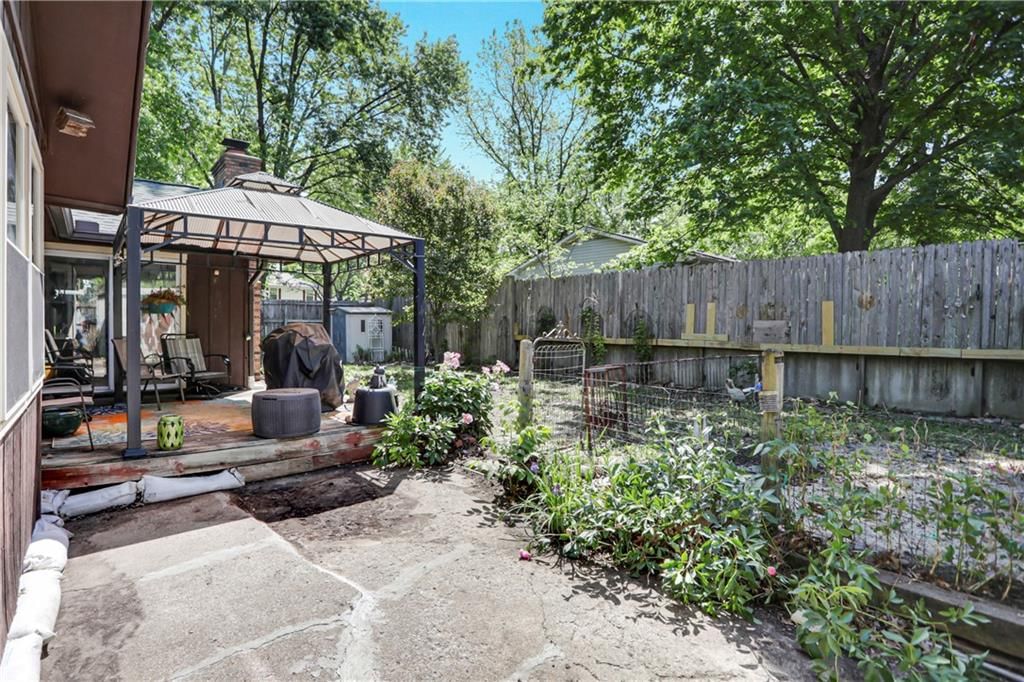5 W 13th Street — photo 30
