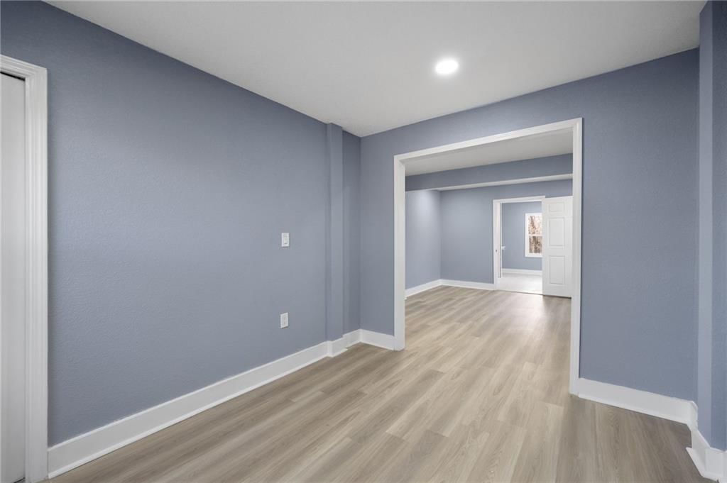 10230 Oakley Avenue — photo 21