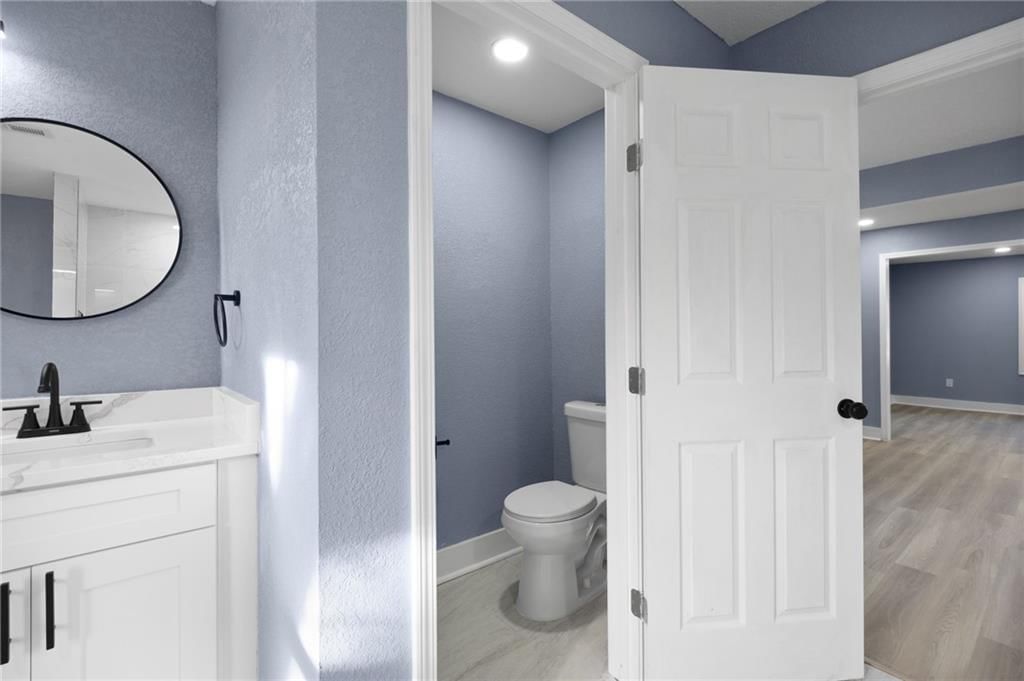 10230 Oakley Avenue — photo 24