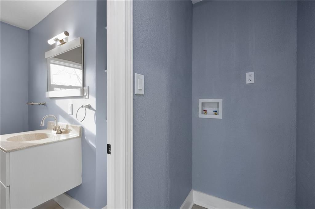 10230 Oakley Avenue — photo 26