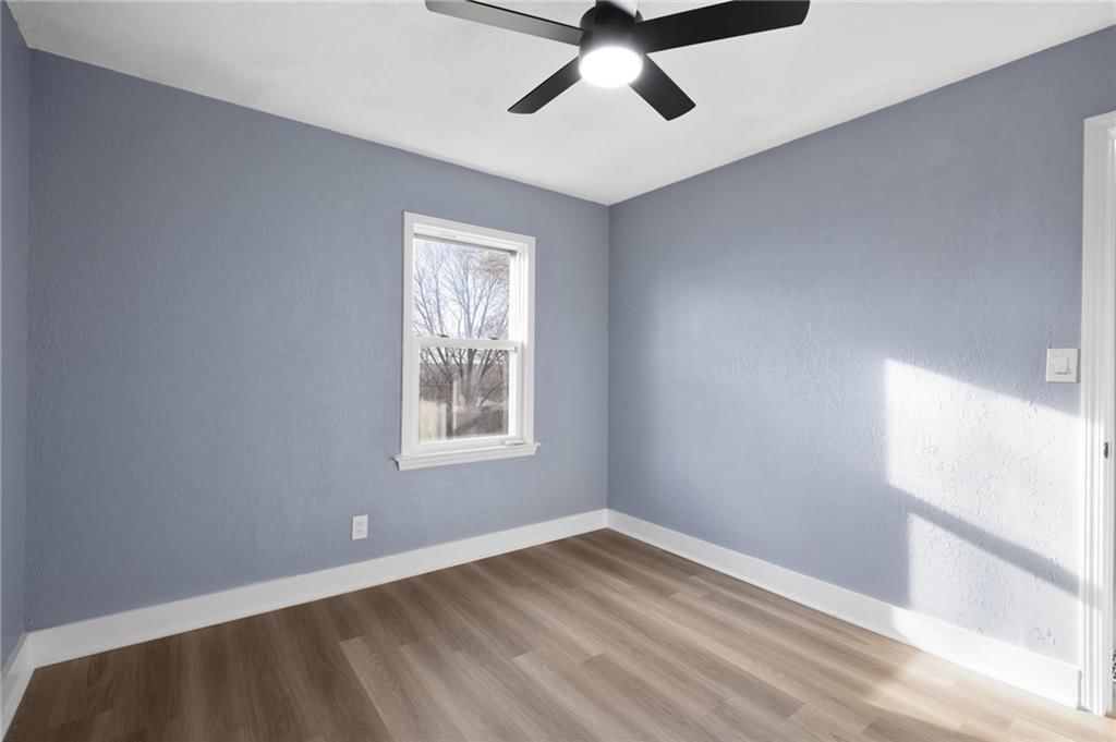 10230 Oakley Avenue — photo 30