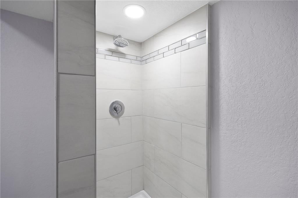 10230 Oakley Avenue — photo 36