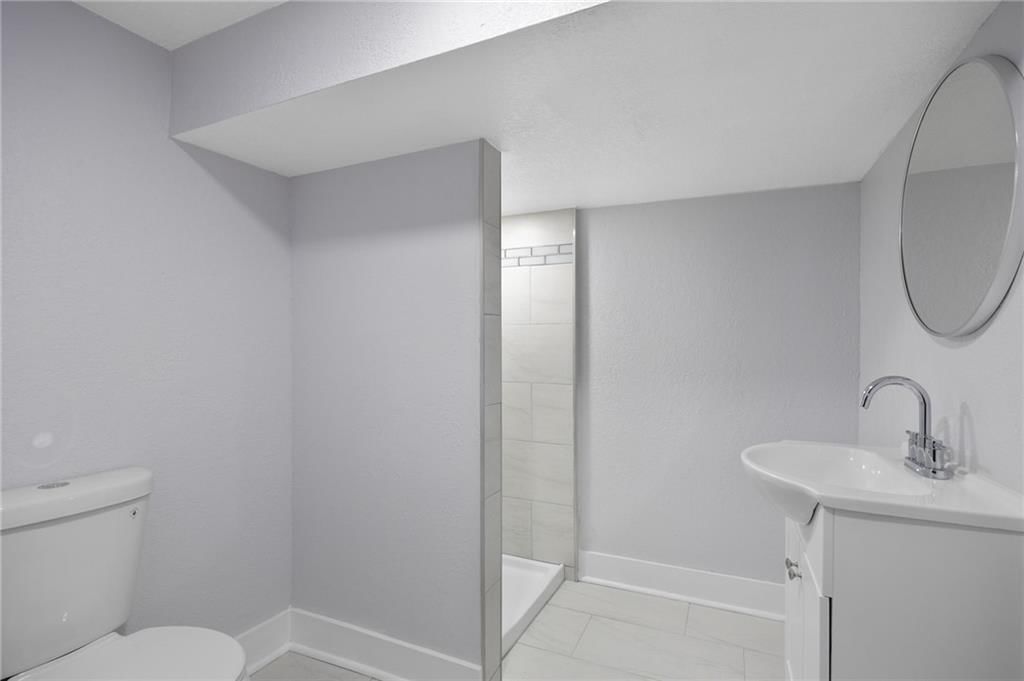 10230 Oakley Avenue — photo 37