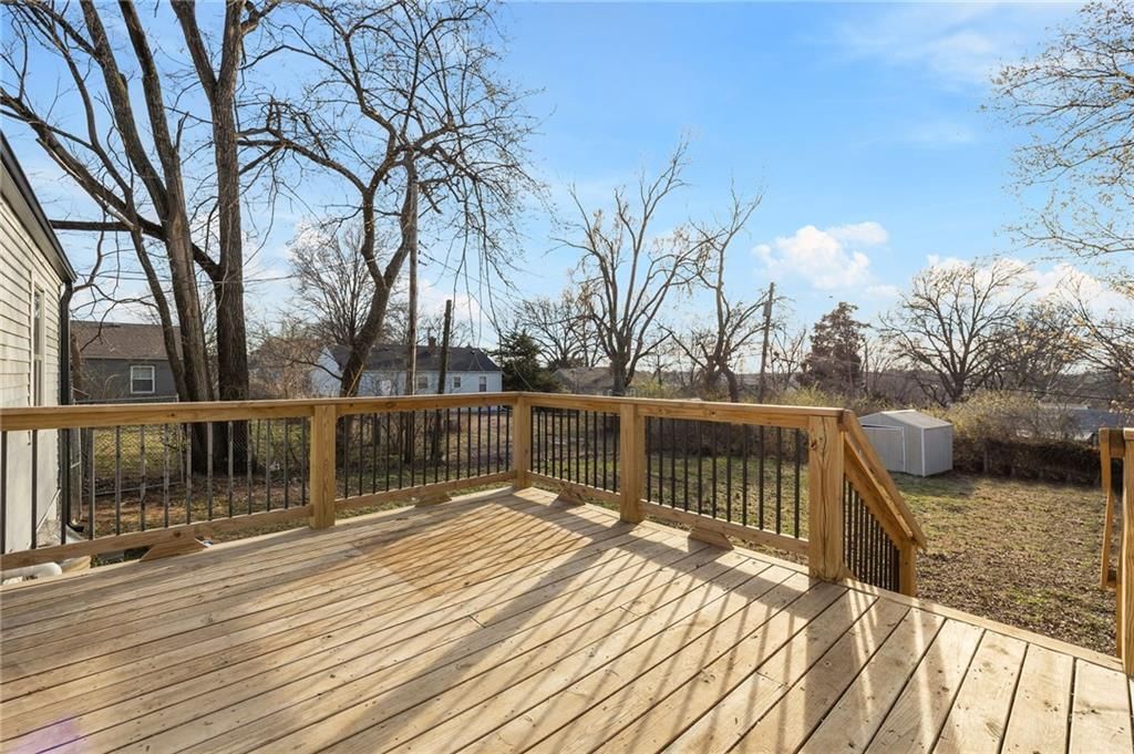 10230 Oakley Avenue — photo 38
