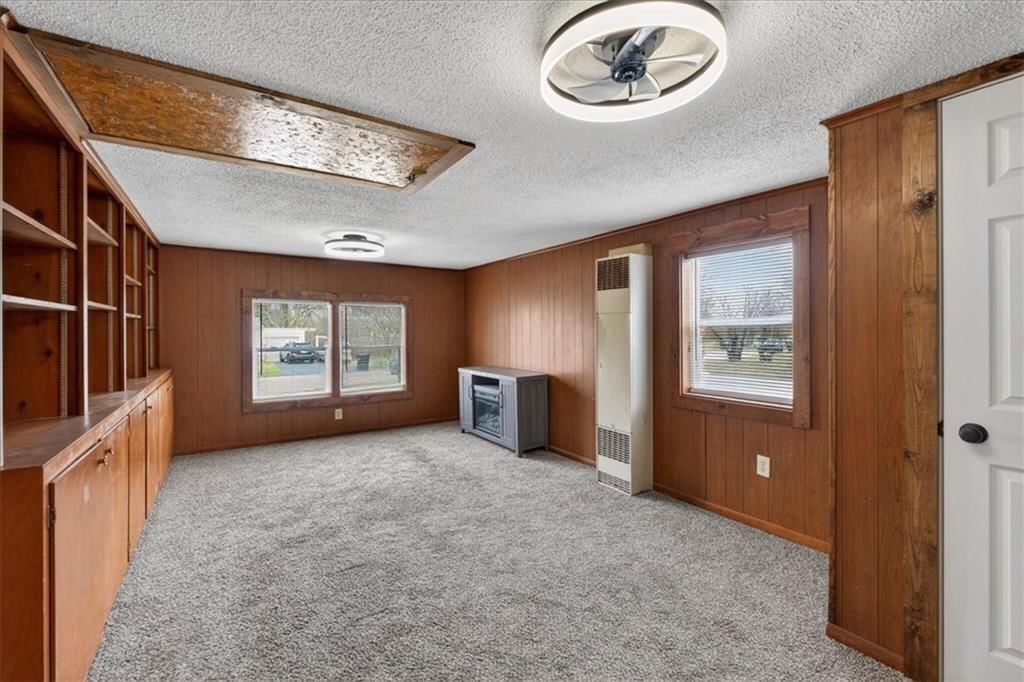 912 VEST Drive — photo 15