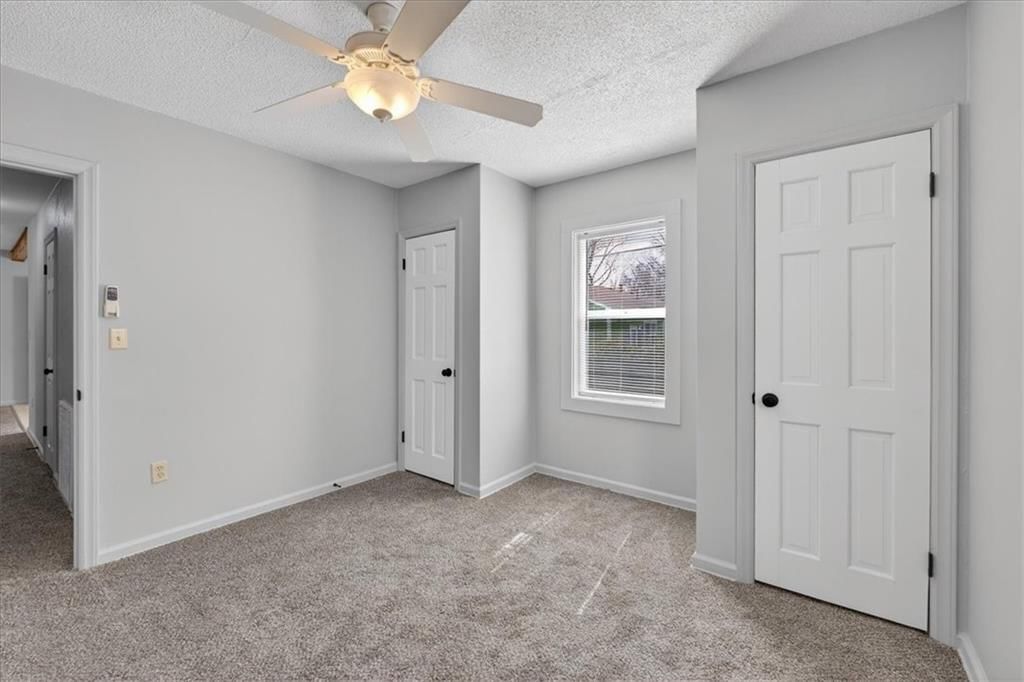 912 VEST Drive — photo 31
