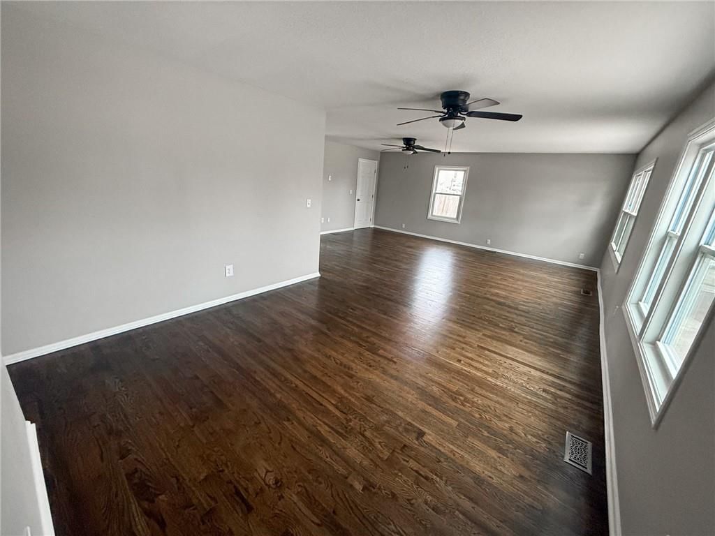 1116 N Swope Drive — photo 6