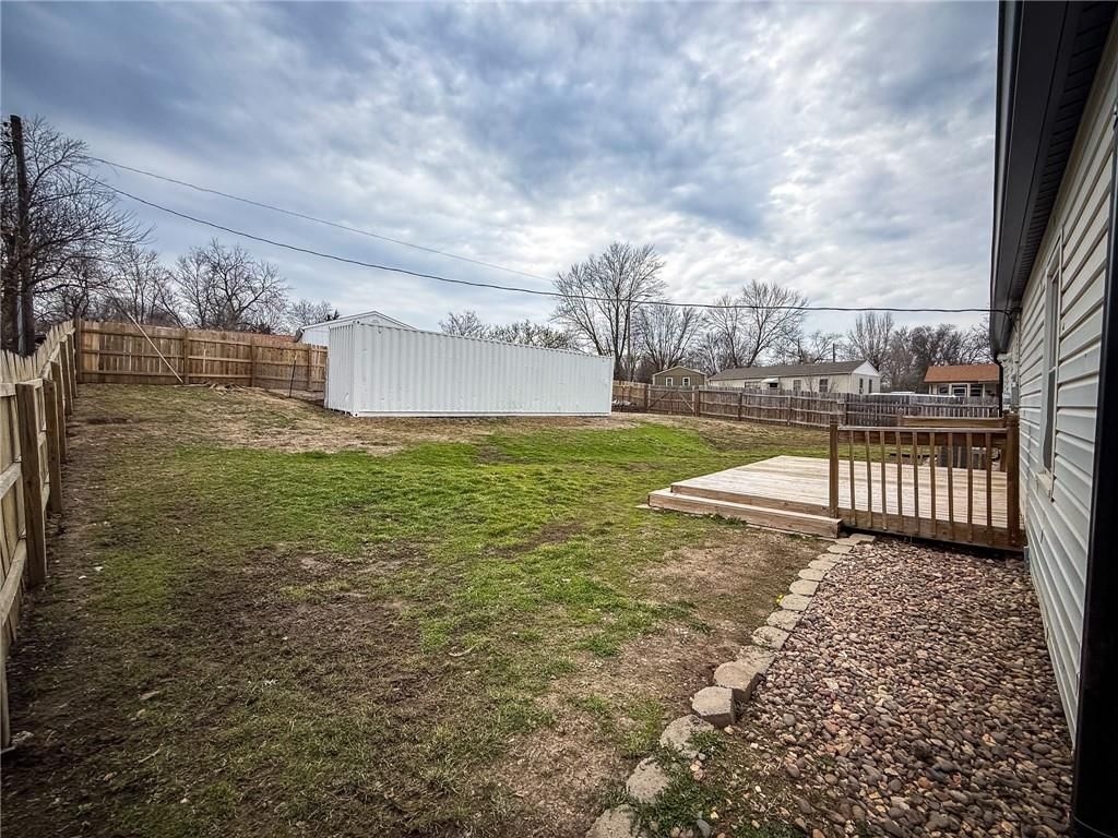 1116 N Swope Drive — photo 19