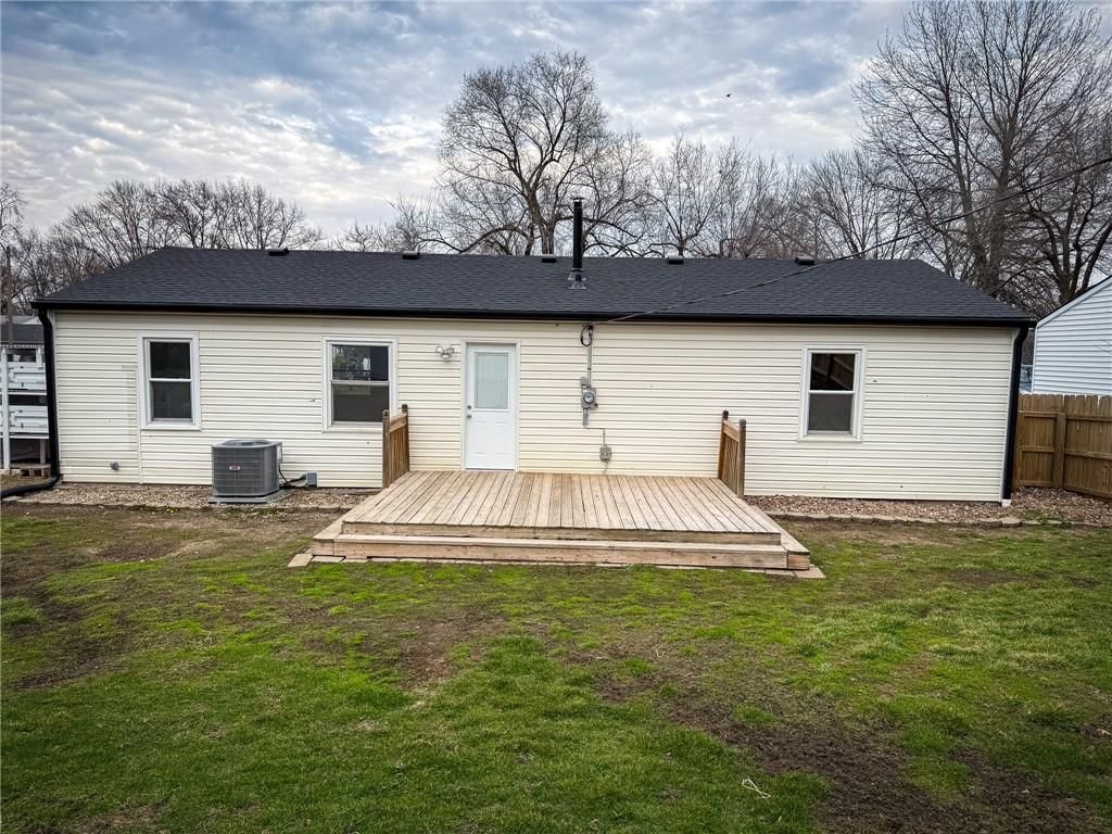 1116 N Swope Drive — photo 24