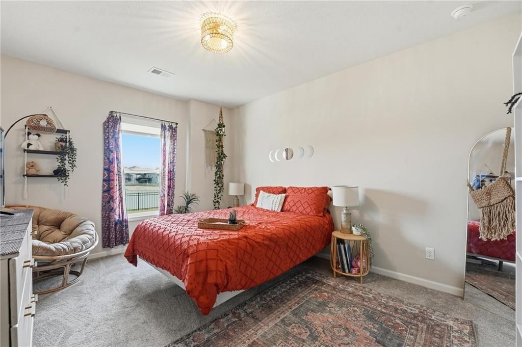 11827 N Manning Avenue — photo 32