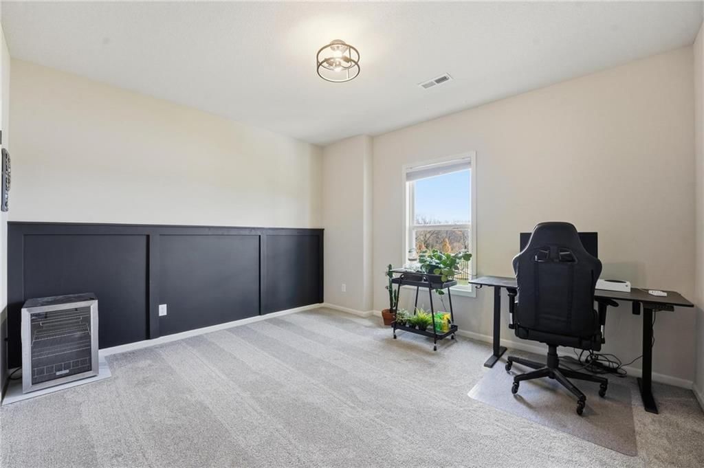 11827 N Manning Avenue — photo 33