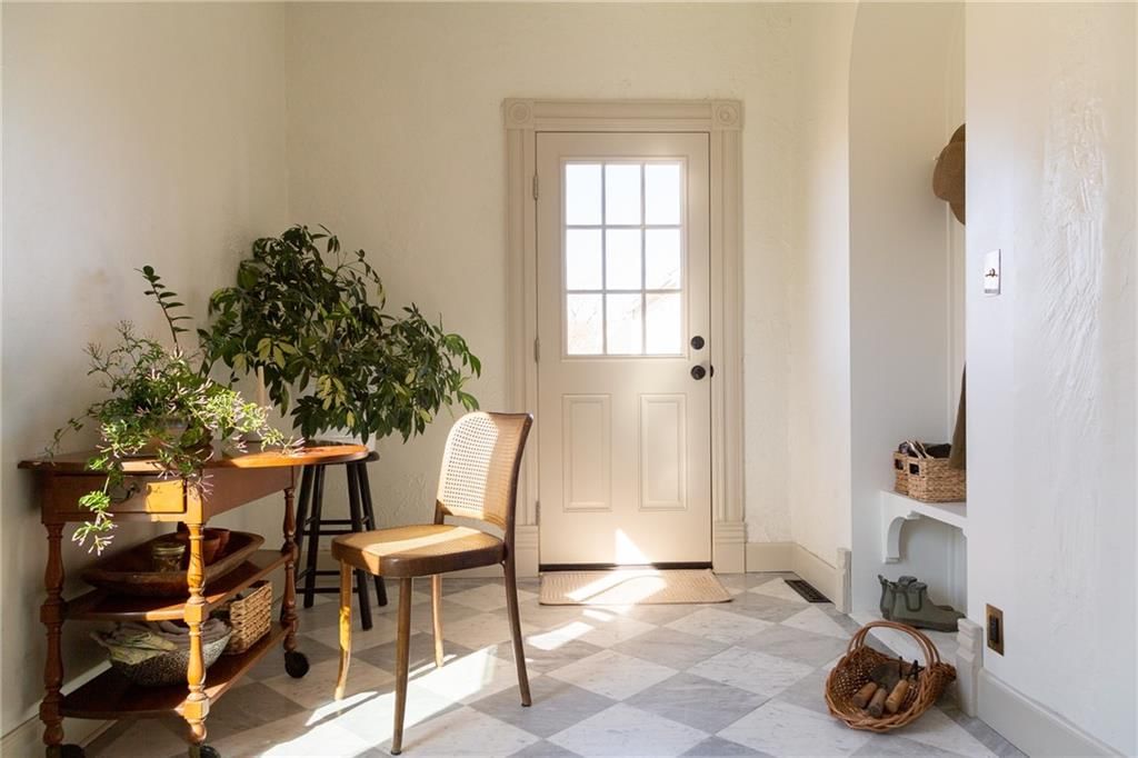 516 Olive Street — photo 26