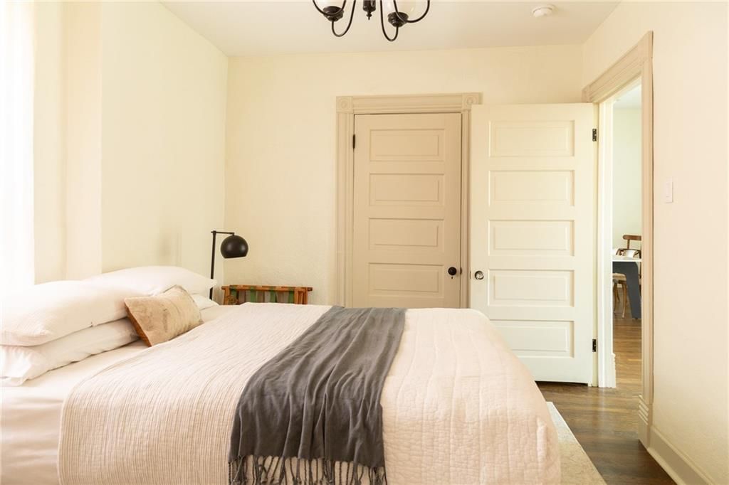 516 Olive Street — photo 31