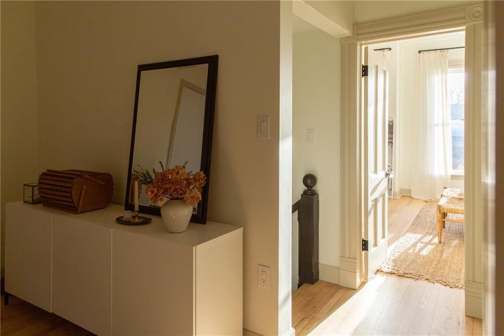 516 Olive Street — photo 46