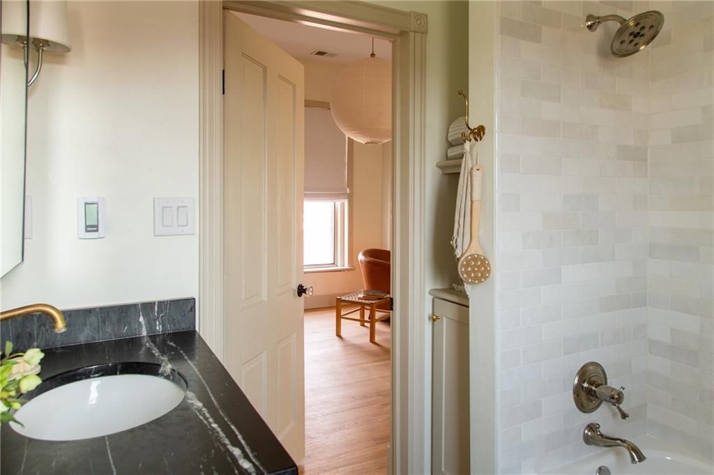 516 Olive Street — photo 52