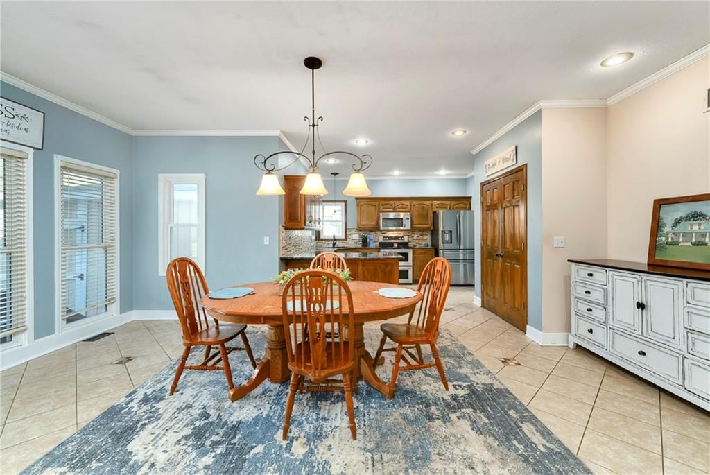 1236 SW Creekside Drive — photo 18