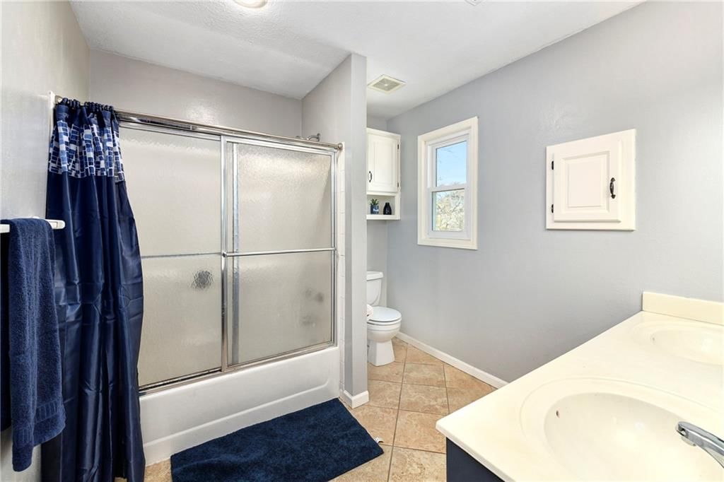 1236 SW Creekside Drive — photo 33