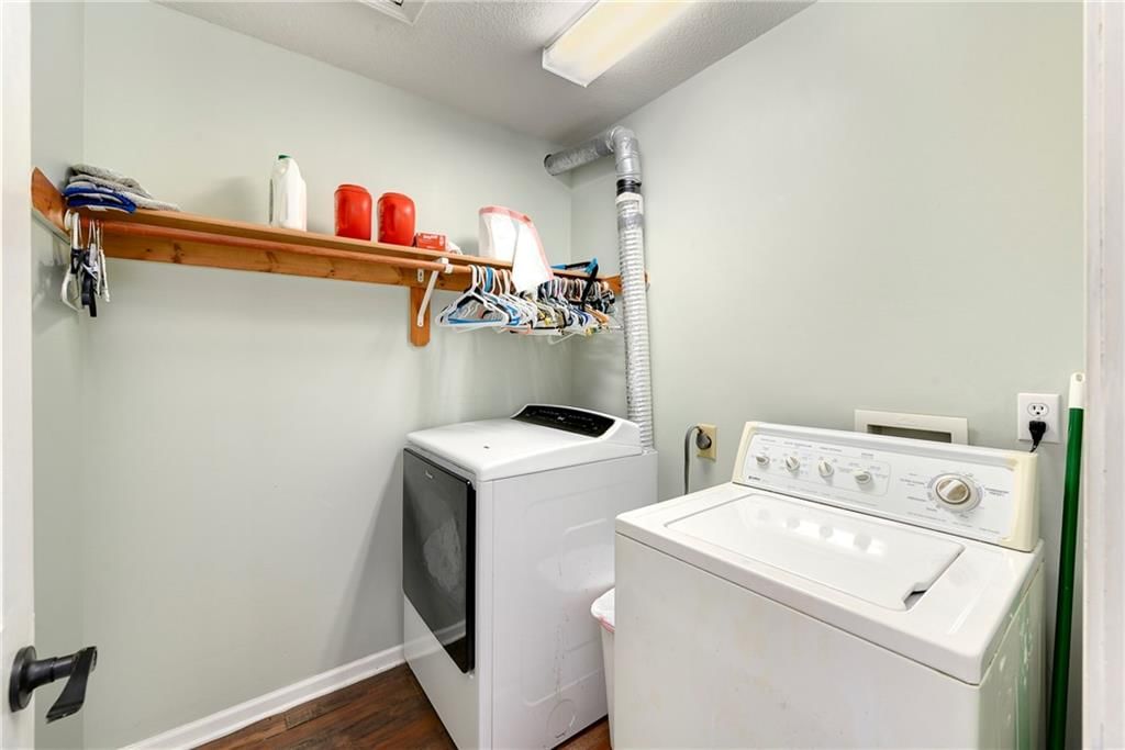 1236 SW Creekside Drive — photo 47