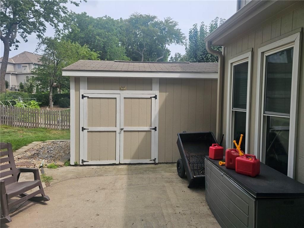 1236 SW Creekside Drive — photo 50