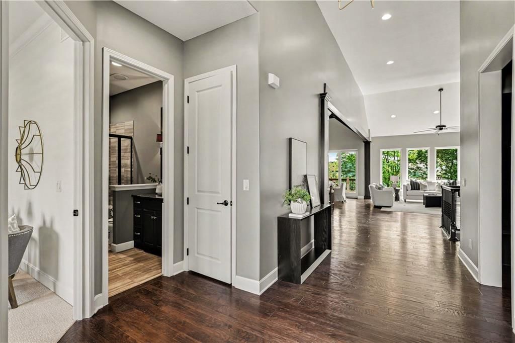 16913 BRADSHAW Street — photo 4