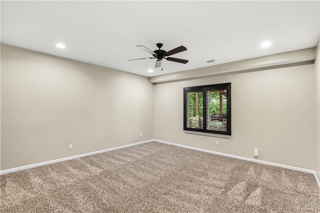 16913 BRADSHAW Street — photo 28