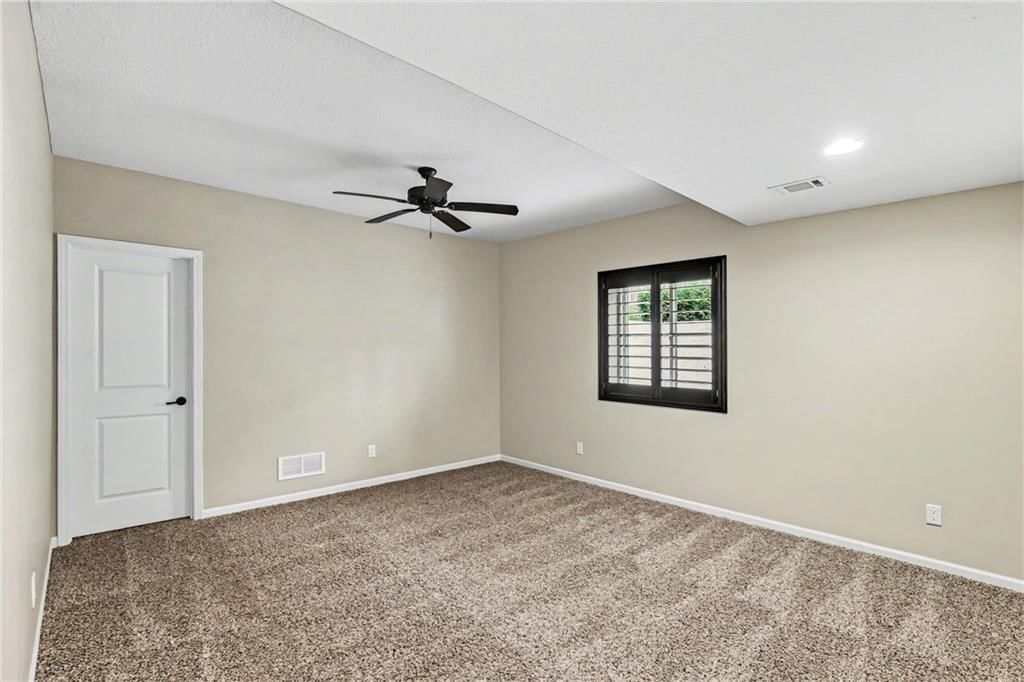 16913 BRADSHAW Street — photo 30