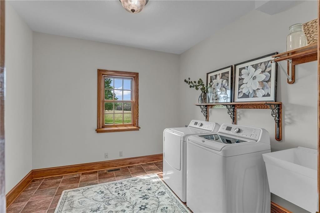 1548 N 800 Road — photo 34