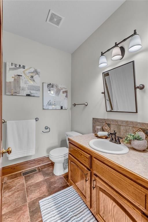 1548 N 800 Road — photo 36