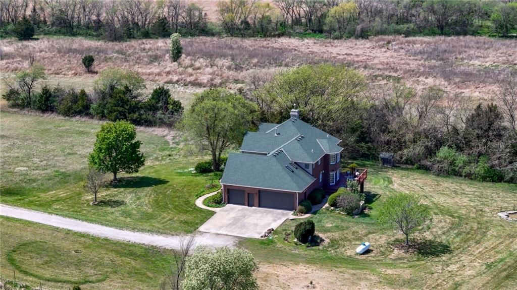 1548 N 800 Road — photo 85
