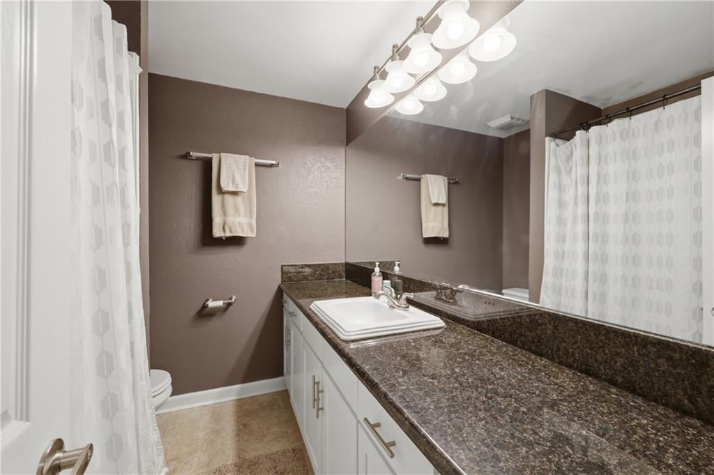 4727 Jarboe Street — photo 18