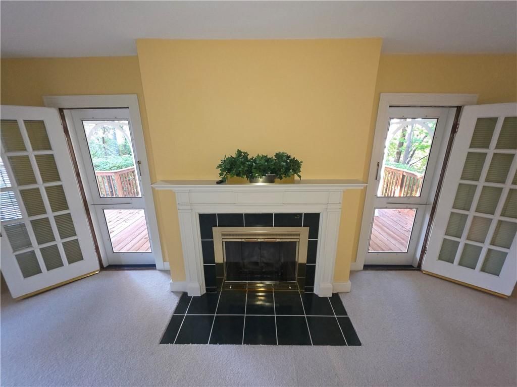 1616 Louisiana Street — photo 27