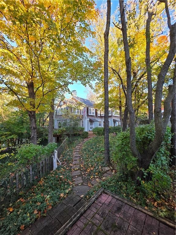 1616 Louisiana Street — photo 35