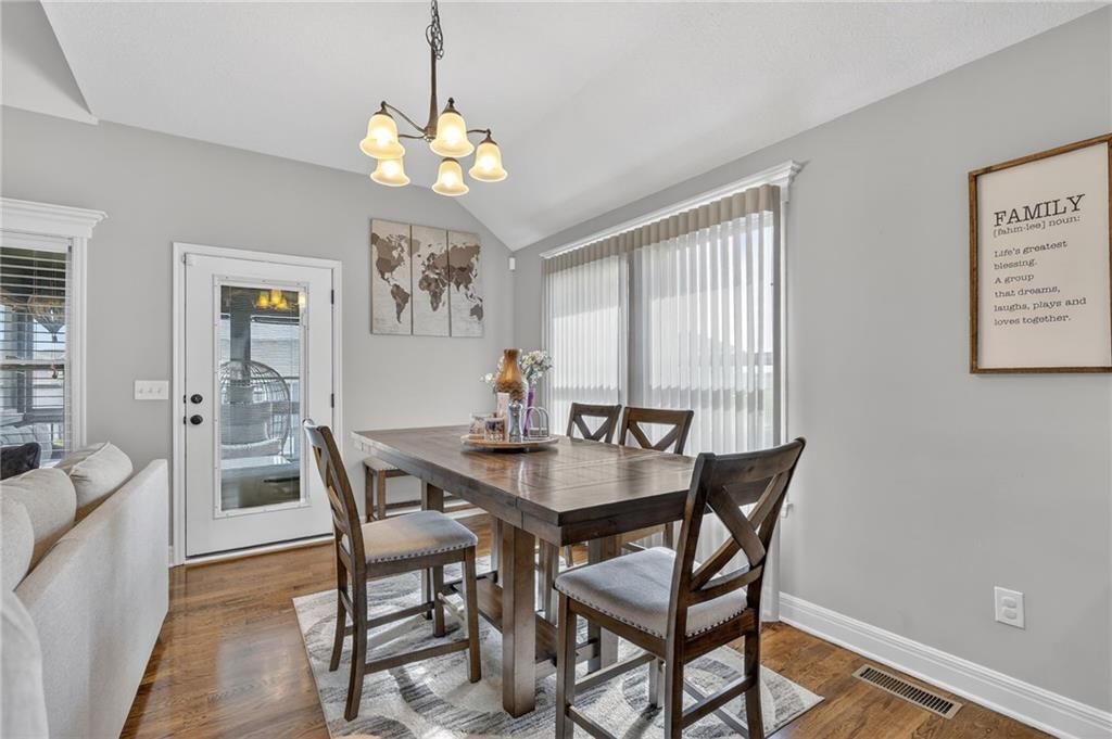 12817 Lathrop Avenue — photo 15