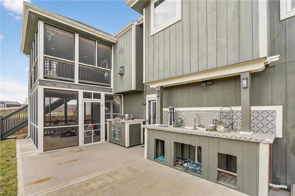 12817 Lathrop Avenue — photo 36