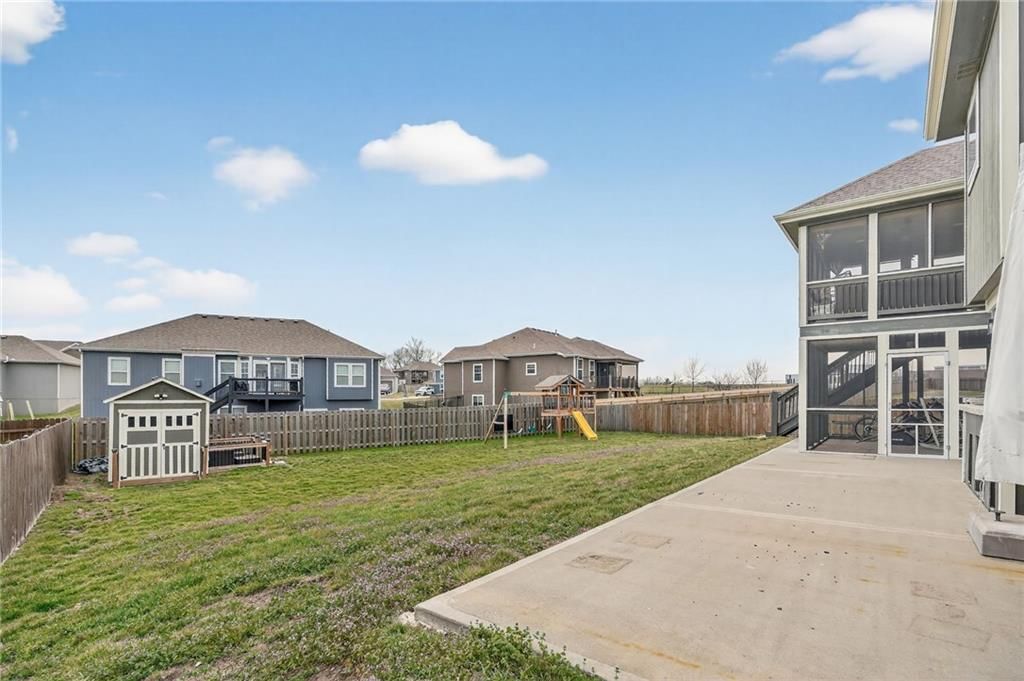 12817 Lathrop Avenue — photo 37