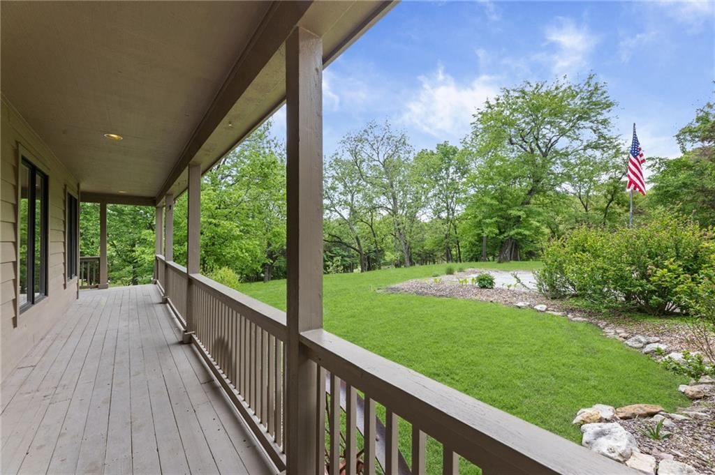 1152 N 1100 Road — photo 10