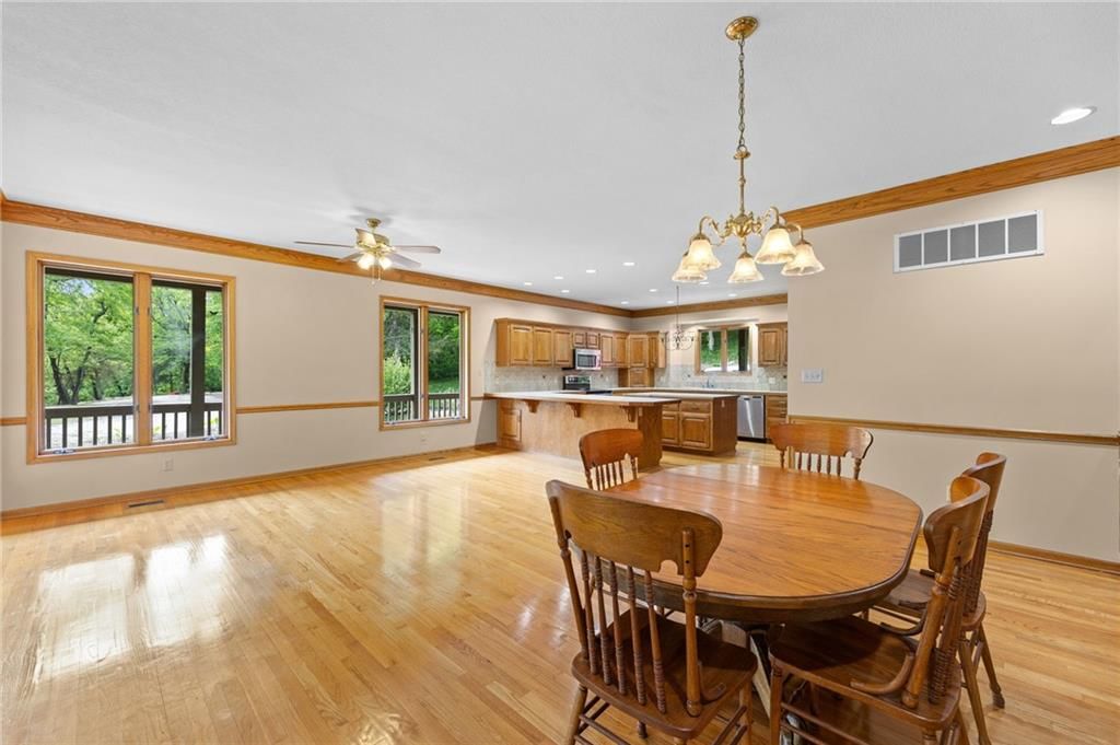 1152 N 1100 Road — photo 17