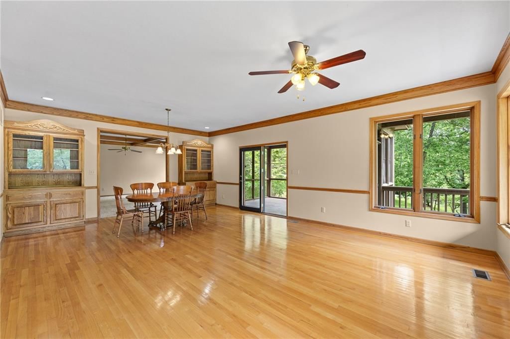 1152 N 1100 Road — photo 19