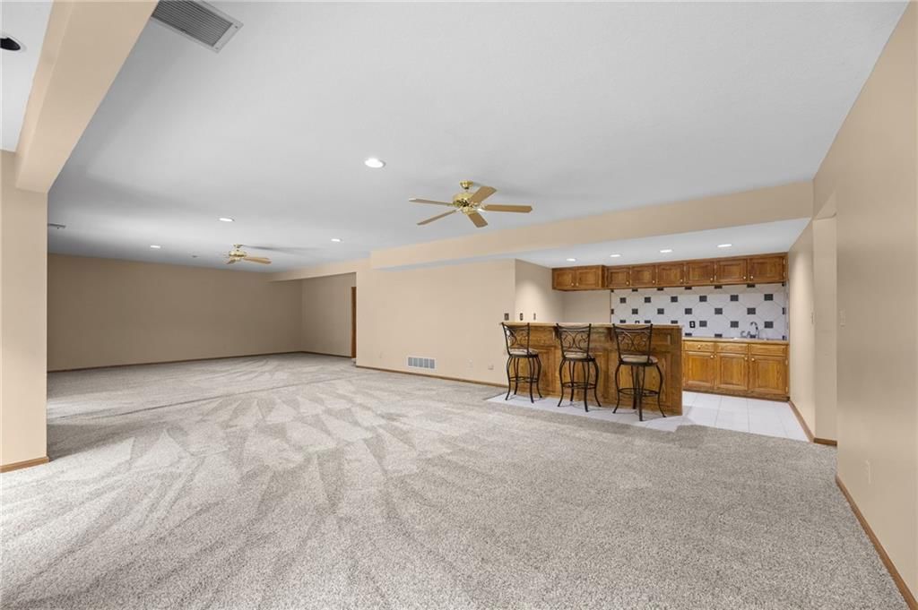 1152 N 1100 Road — photo 43