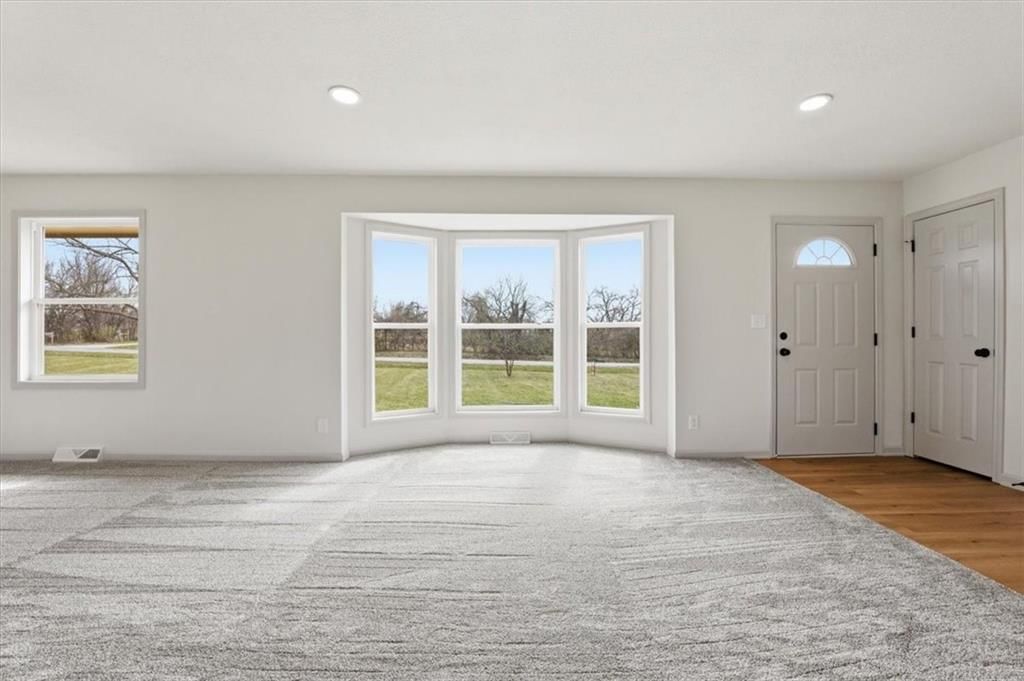 20606 E 220th Street — photo 10