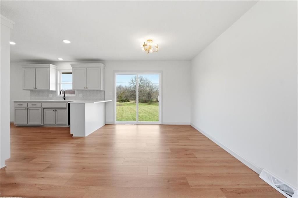 20606 E 220th Street — photo 13