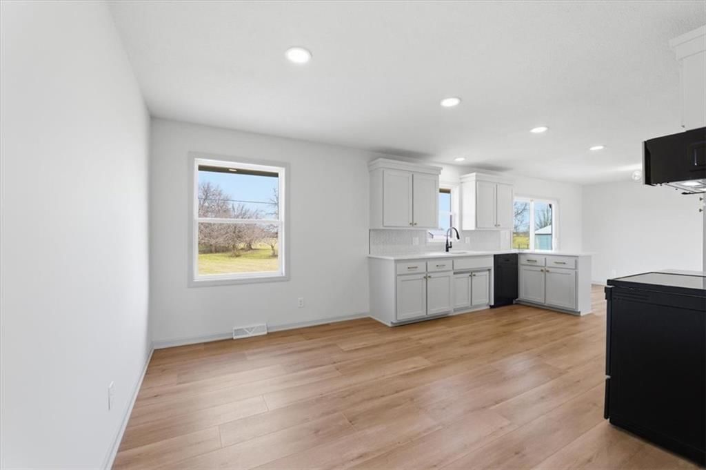 20606 E 220th Street — photo 19