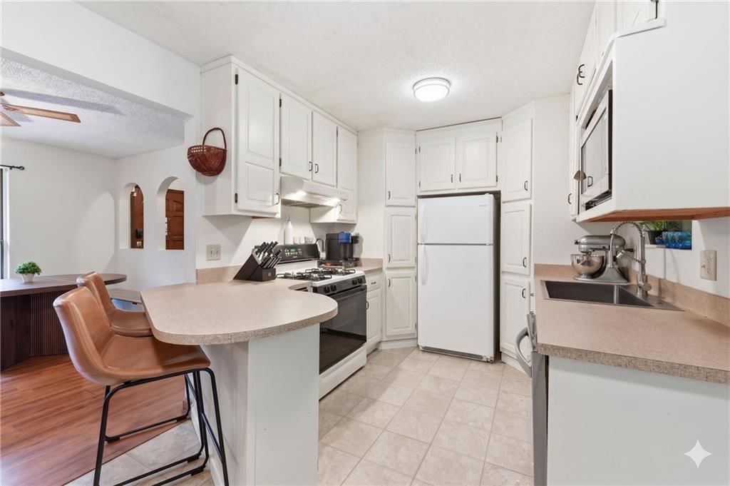 2905 Linden Road — photo 12