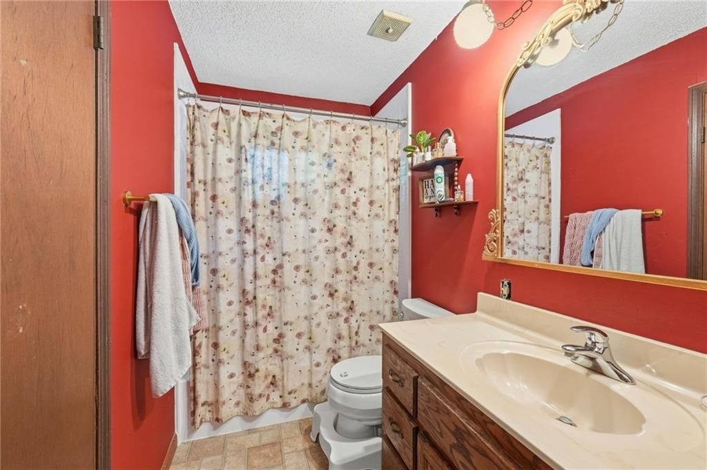 2905 Linden Road — photo 15