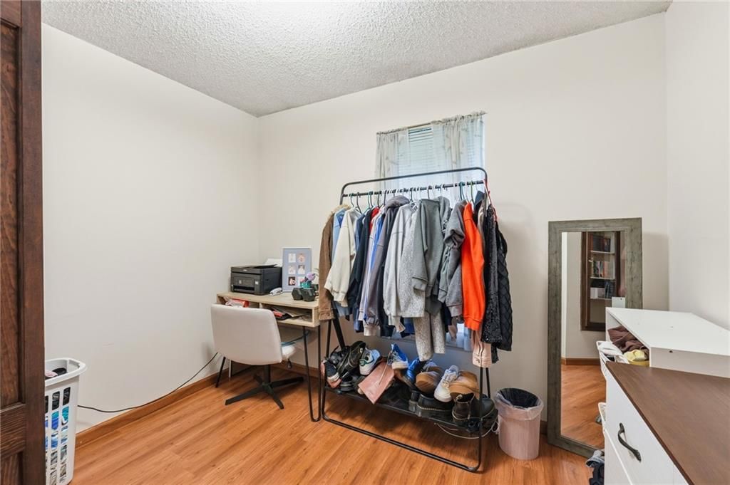 2905 Linden Road — photo 16