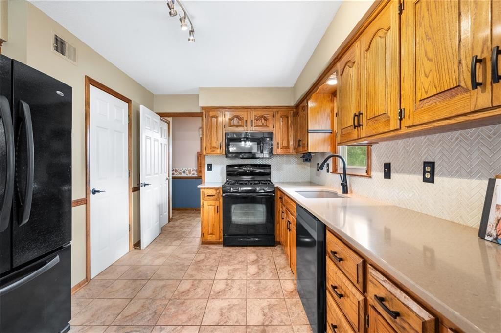 15795 Gardner West Road — photo 18