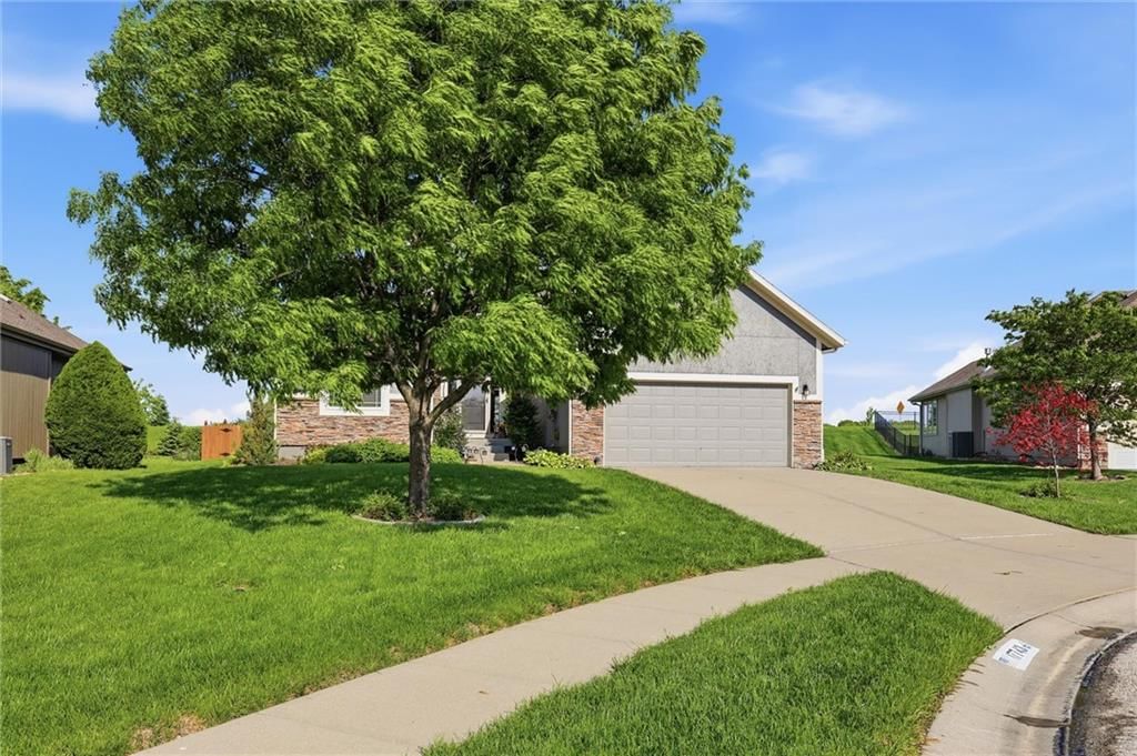 17743 S LAVERTY Street — photo 3