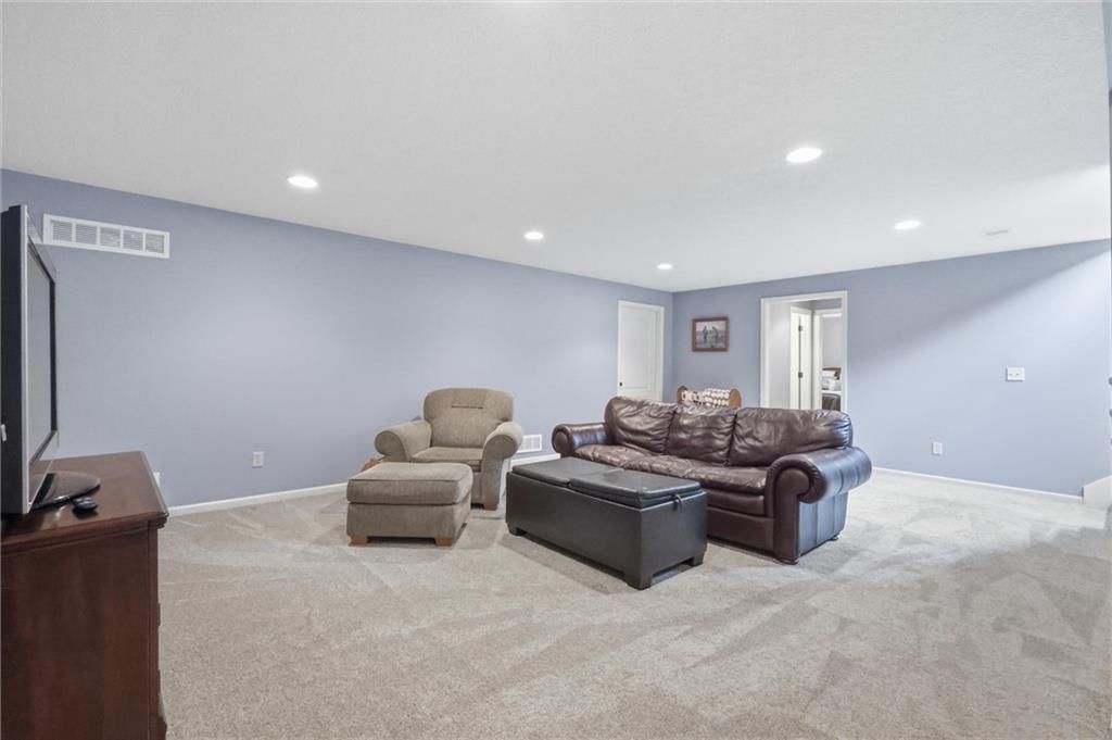 17743 S LAVERTY Street — photo 34