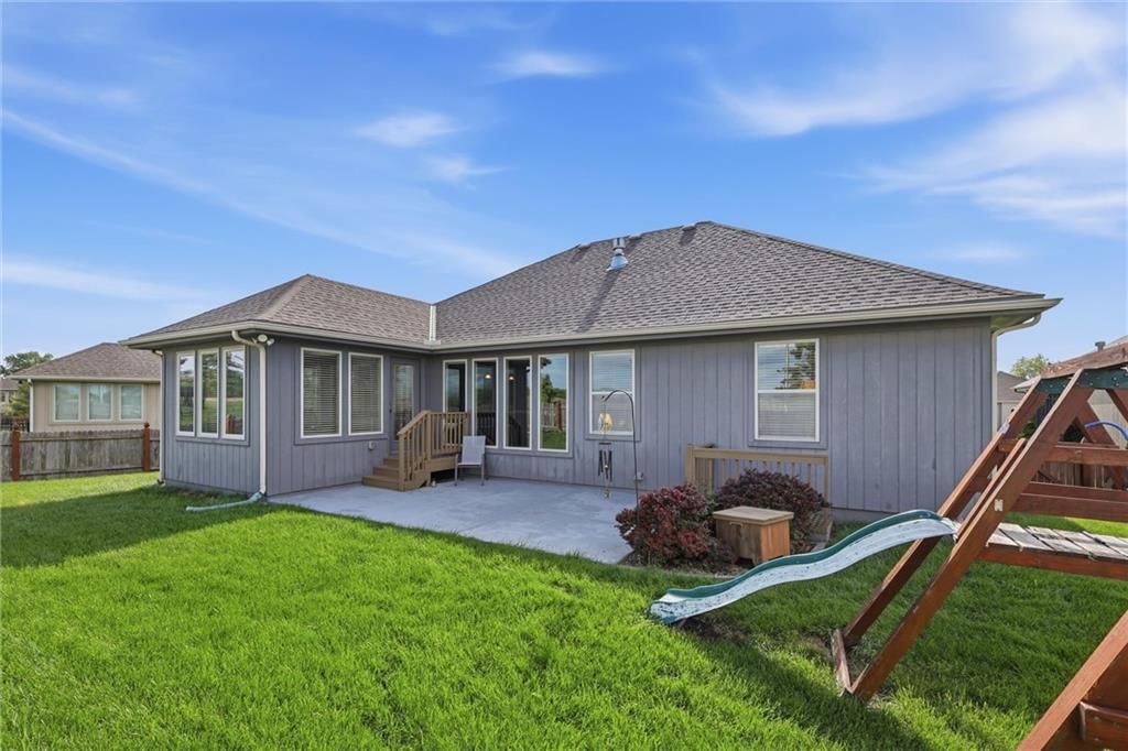17743 S LAVERTY Street — photo 41